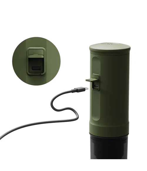 Outin Nano Forest Green prijenosni aparat za kavu